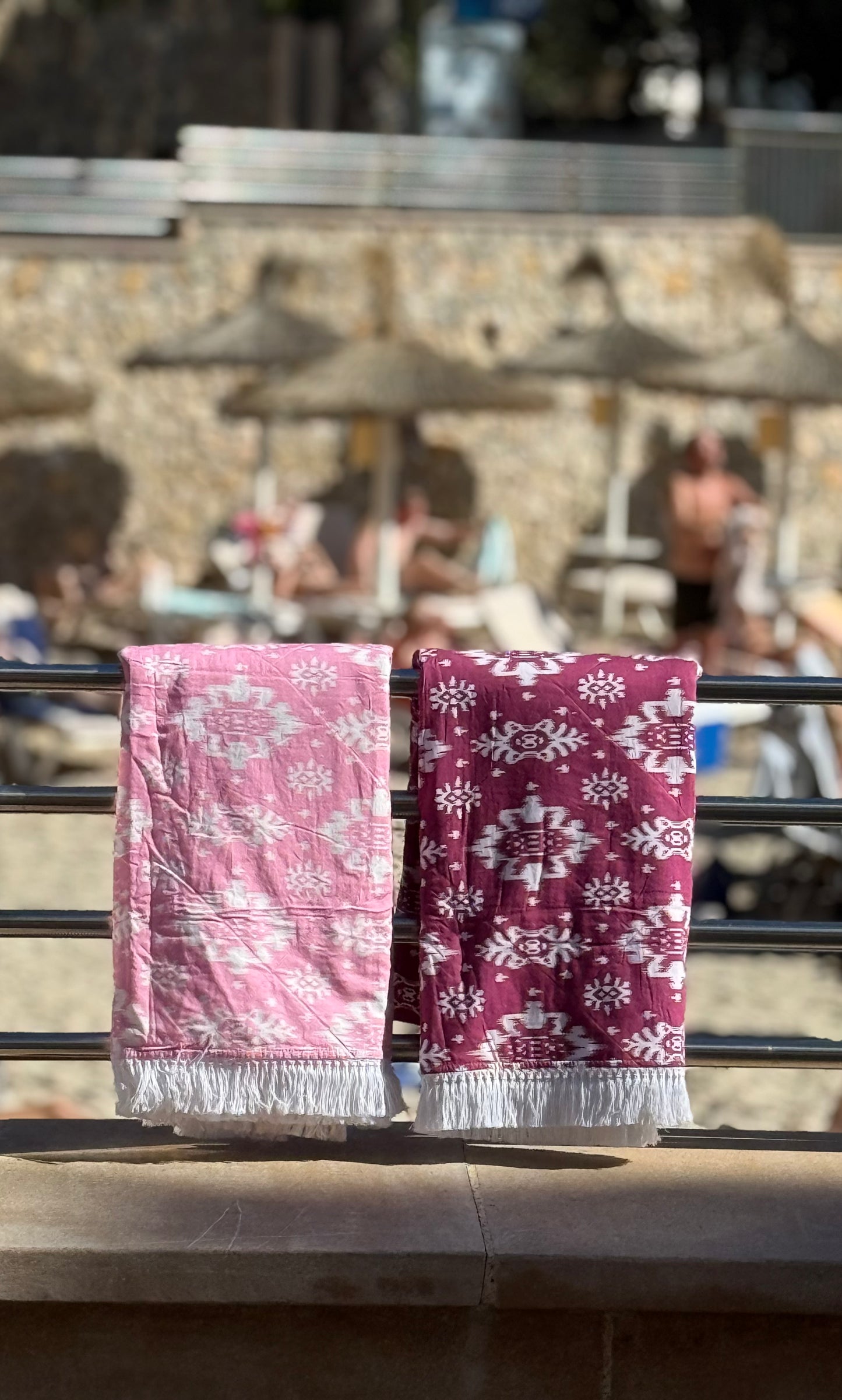 GnB towel - pink maggie