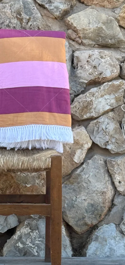 GnB towel - berry stripe