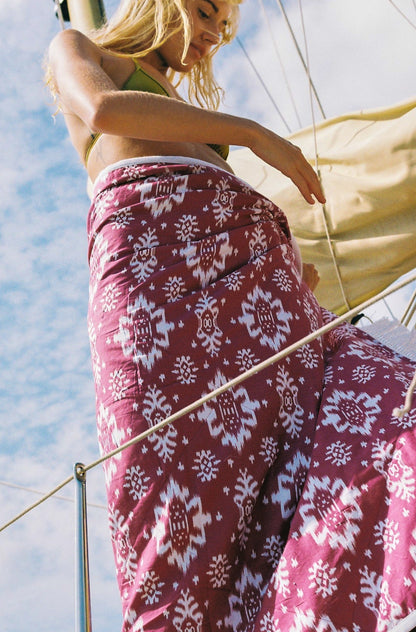 GnB towel - plum maggie