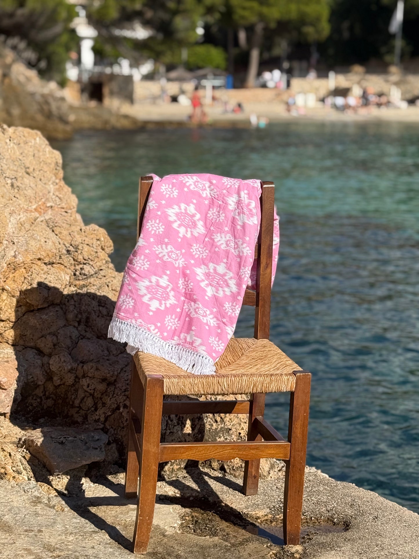 GnB towel - pink maggie