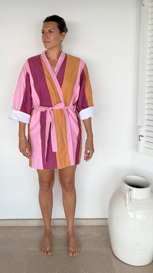 palma short towel robe - berry stripe