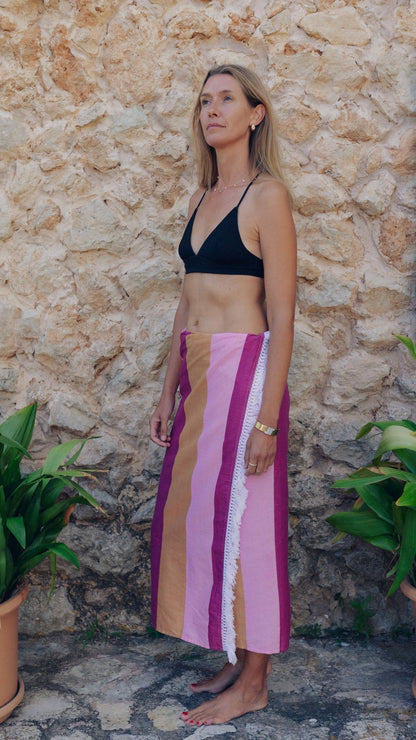 sassle sarong - berry stripe