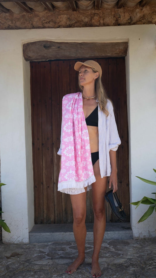 GnB towel - pink maggie